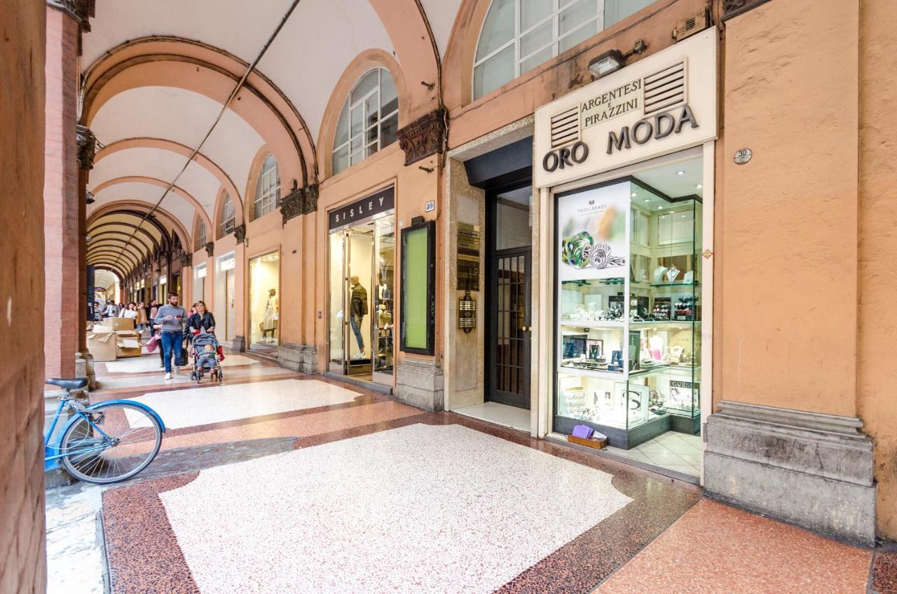 Inner Bo, Terrazzino Vista Tetti In Centro Storico Болонья Экстерьер фото